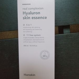 Hanskin Hyaluron Skin Essence